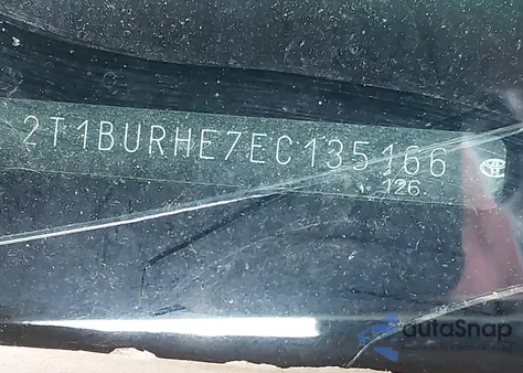 2014 Toyota Corolla Le z USA, uszkodzony, nr VIN 2T1BURHE7EC135166